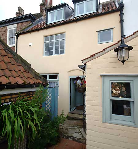 Wynd Cottage - Whitby self catering holiday accommodation ...