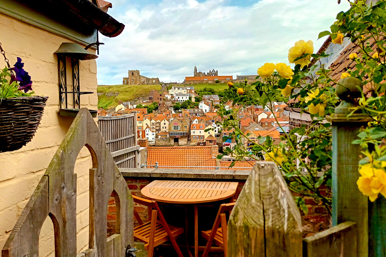 Accomodation with outside seating area with the best views of the church and Abbey 